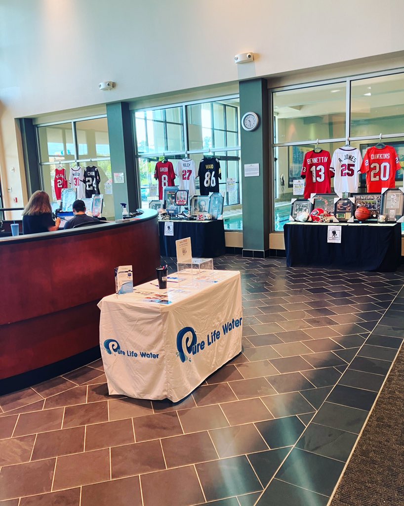 0PureLifeWater0's tweet photo. We’re @lafitness Sprayberry in Marietta all day.  Come win a water filter and get your fitness on!  There’s also a great silent auction for the @wwp. #purelifewater @Alive_Expo @BBBAtlanta @DrJoeEsposito @AtlantaHomeShow https://t.co/jzWQnze0LT