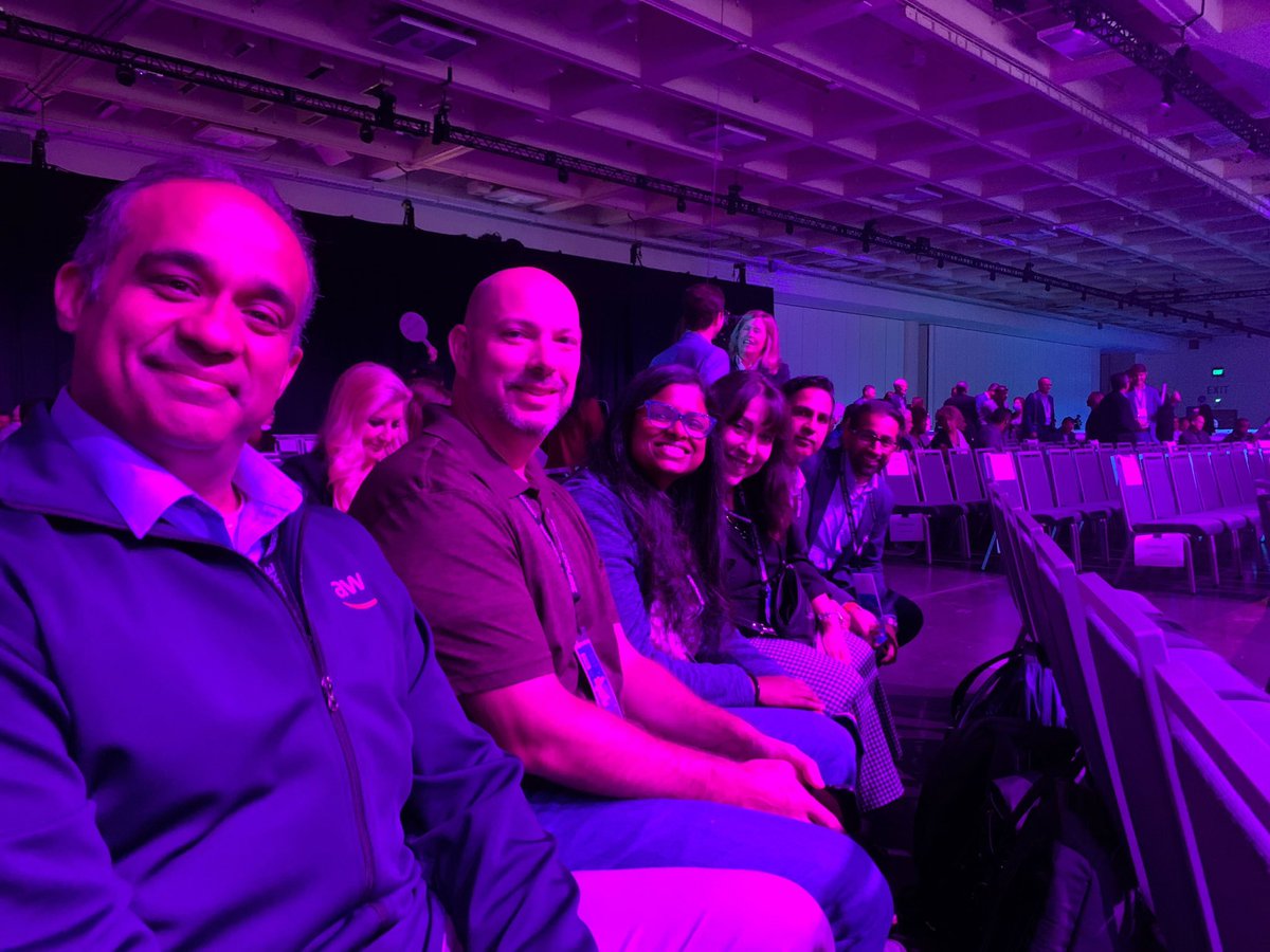 Ready for the keynote by <a href="/RaghuRaghuram/">Raghu Raghuram</a> !! Looking forward to the joint announcements this week between <a href="/VMware/">VMware</a> and <a href="/awscloud/">Amazon Web Services</a> !! #VMwareExplore #vmconaws <a href="/VMwareExplore/">VMware Explore</a> <a href="/vmwarecloudaws/">VMware Cloud on AWS</a>