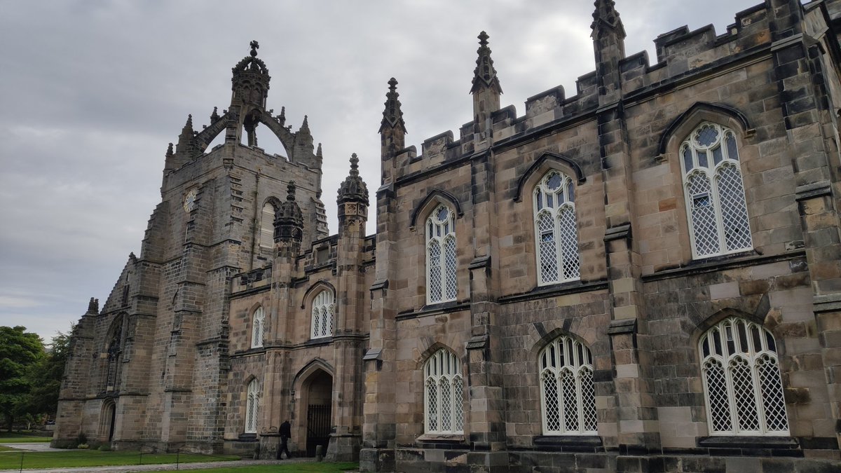 anais_ep's tweet photo. 🇬🇧 Dynamics Days Europe 2022 in the University of Aberdeen (UK) #DDEU22 https://t.co/wZAdMHbMEj