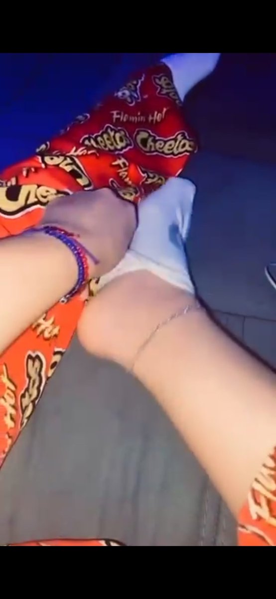 Lindaa_macho's tweet photo. DM FOR MORE 🥰😍#moneyslaves #MONEY #moneyslavefrance #feetfethish #feetfetiche #feet #fetichiste #fetichistespieds #fetichismepieds #moneyslavesfrance https://t.co/0gRgHmDXFF