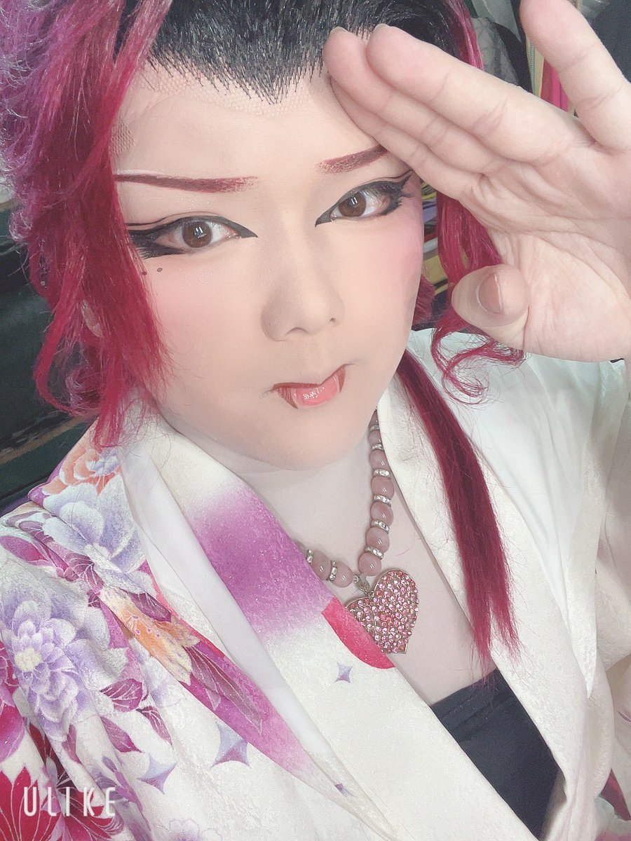 senmaru0130's tweet photo. お疲れ様���す！

九条笑楽座１ヶ月間ありがとうございました！  コロナ禍とはいえたくさんのお客様ご来場ありがとうございました🙇💦

来月は1年ぶりの徳島天満座での公演です！ 
9月とは言えまだ昼間は暑い日が続くと思います！ 皆さん体調気を付けてね♡

#大衆演劇
#劇団澤宗 #澤宗千丸
#九条笑楽座 https://t.co/vupdGhEq6m