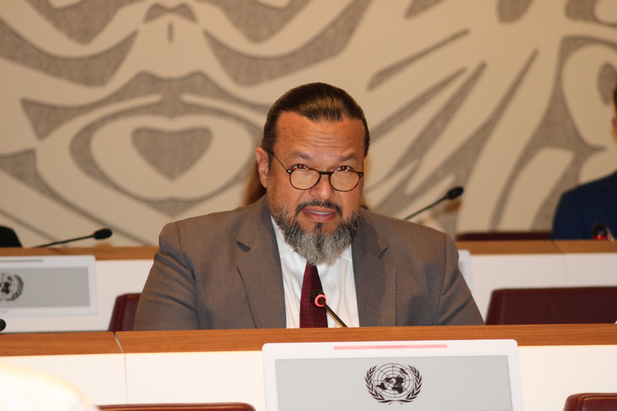 ISUCCM's tweet photo. The #CMC points out that #CCM #universalization is timely and urgent and urges #signatories and #statesnotparty to prioritize joining the Convention. The CMC continues its universalization outreach globally. @banclusterbombs https://t.co/Bv0nDuuEvj