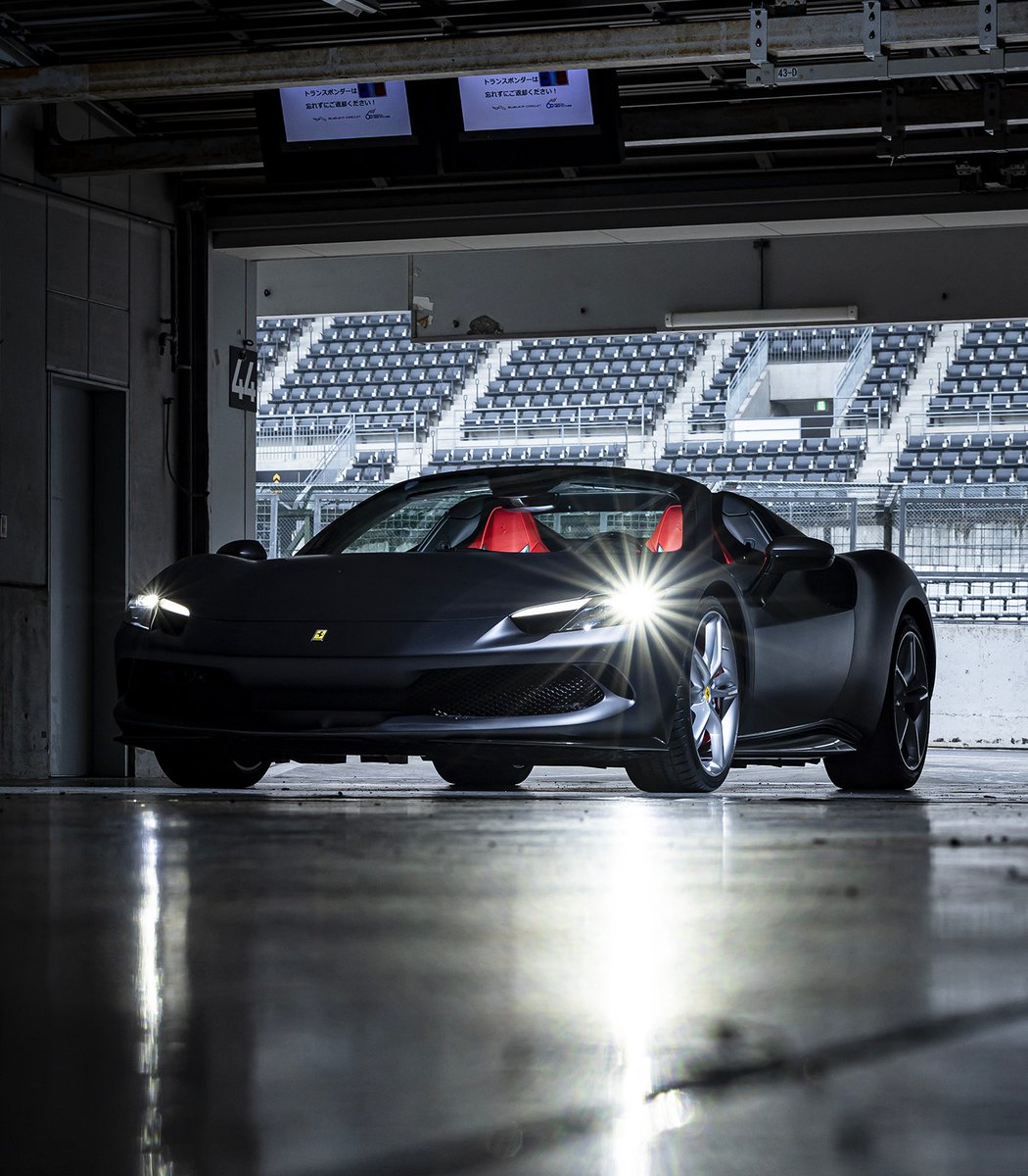 Ferrari's tweet photo. Sophisticated, innovative and impeccably clean: the #Ferrari296GTS rediscovers the most authentic principles of Italian car design. 
#Suzuka #Ferrari https://t.co/4keZUAfqaw