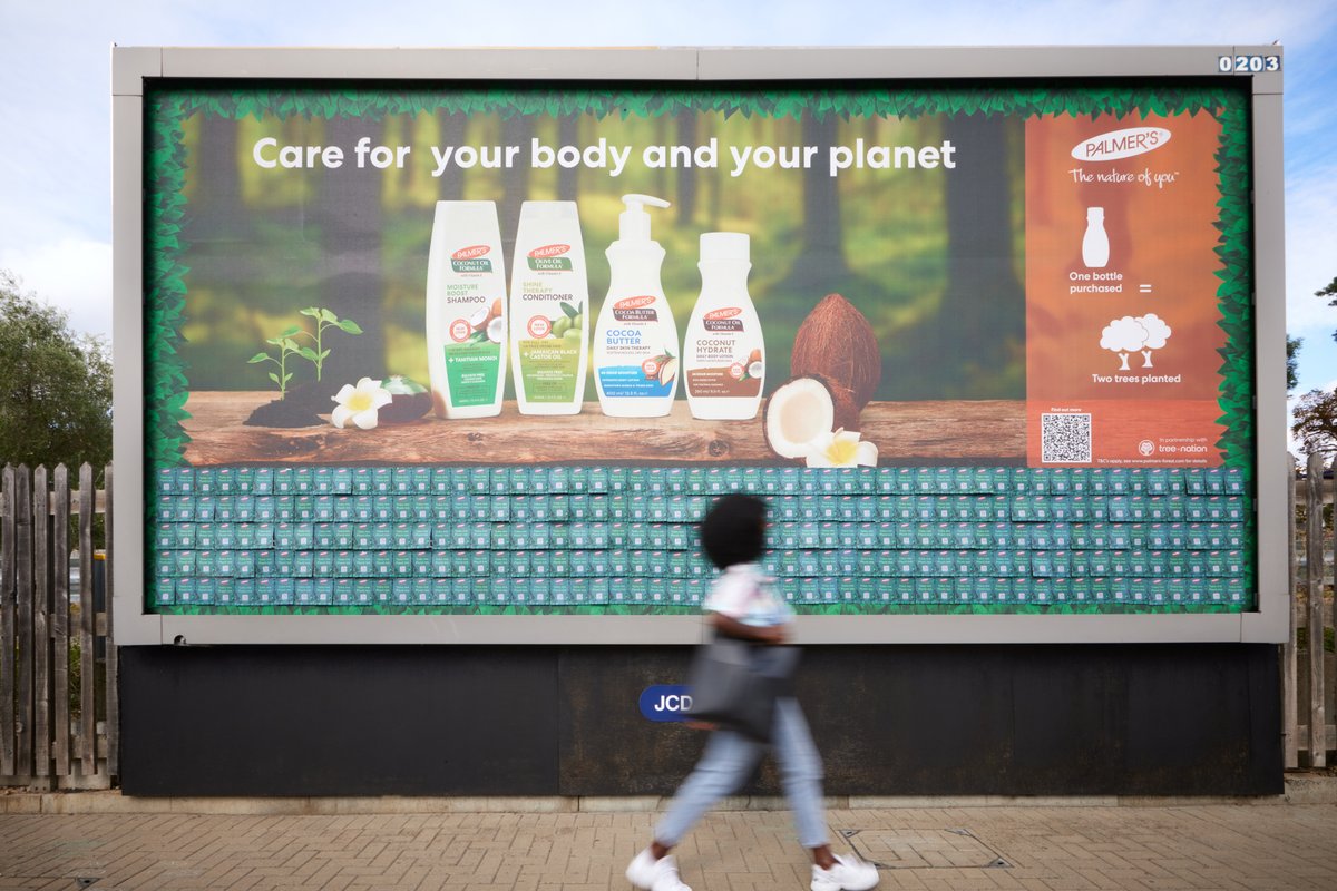 PalmersUK's tweet photo. We're taking over #PalmersGreen station for the next 2 weeks to raise awareness about the benefits of reforestation in our planet.🌳
Come immerse yourself &amp; pick up your free seed paper so you can grow your own plant at home! 

#Treemendous #Palmers #Thenatureofyou #PalmersForest https://t.co/cZd7cXkBlX