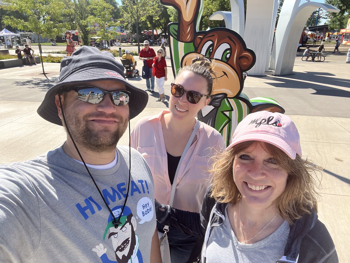 Charlie6Romeo's tweet photo. THEE State Fair trip with my mom and @Power22R! We in it for the long haul! #MNStateFair2022 #HiMeat https://t.co/jFf1Wppfj4