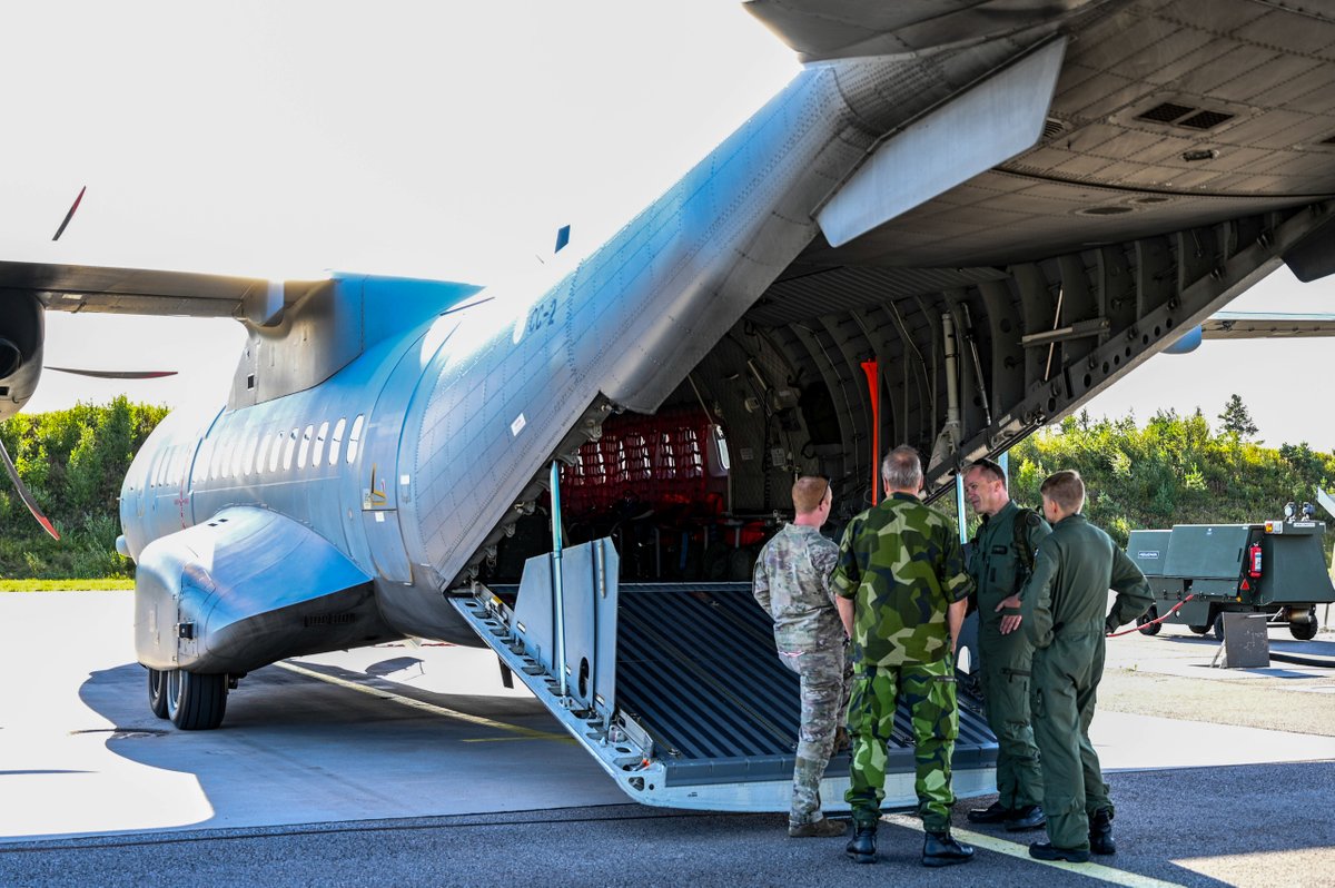 352SOW's tweet photo. 🇺🇸🇫🇮We recently went to Finland to observe Finnish exercise, #ATEX22. Our #AirCommandos were able to exchange knowledge and build lasting relationships. Thank you @FinnishAirForce for inviting us, we look forward to working together in the future. #ilmavoimat
@US_SOCEUR https://t.co/zs1ENTfeTH