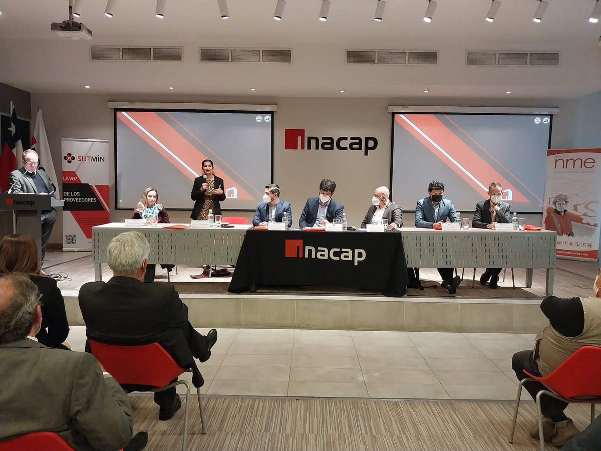 SUTMINAG's tweet photo. El rol del proveedor como socio estratégico en la mesa de discusión junto al subsecretario @willykracht, @oruam_v, las compañías mineras @MineraPucobre @AngloAmericanCL @collahuasiCL @aminerals y @nuevamineria #proveedores @MinMineria_cl @ConsejoMinero @CochilcoChile https://t.co/wHY8Tf6sZW
