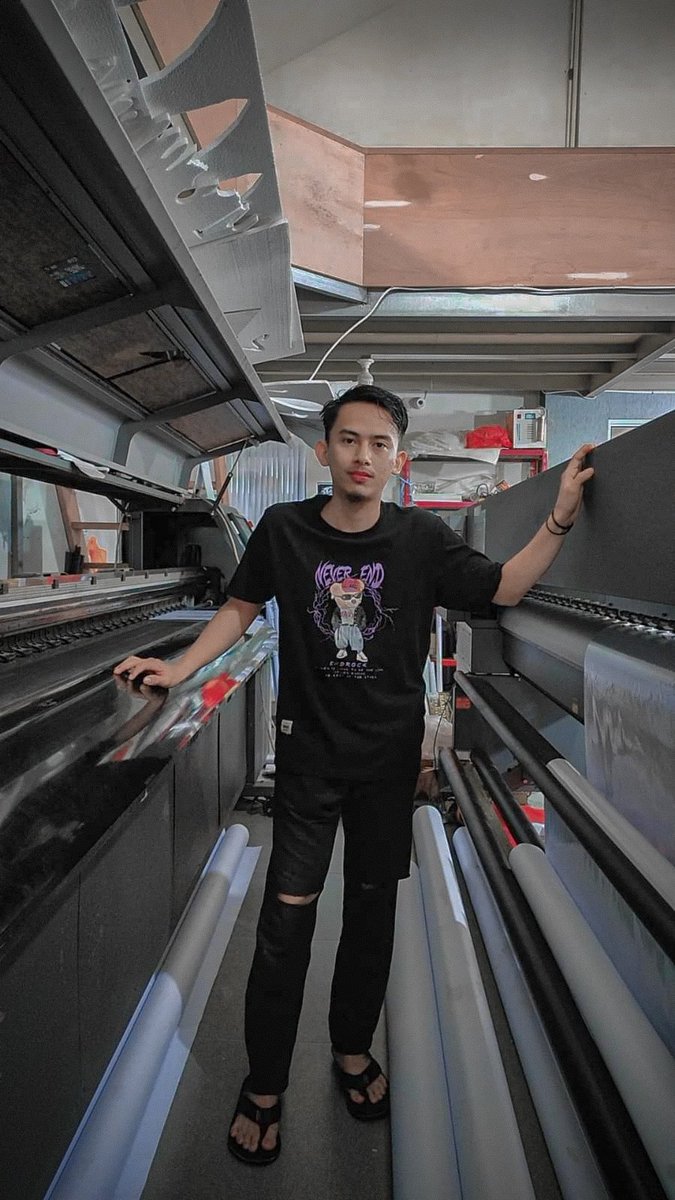 WakBoy27's tweet photo. Tak akan kau temui aku di manusia lain https://t.co/Q1fO8x0Hg5