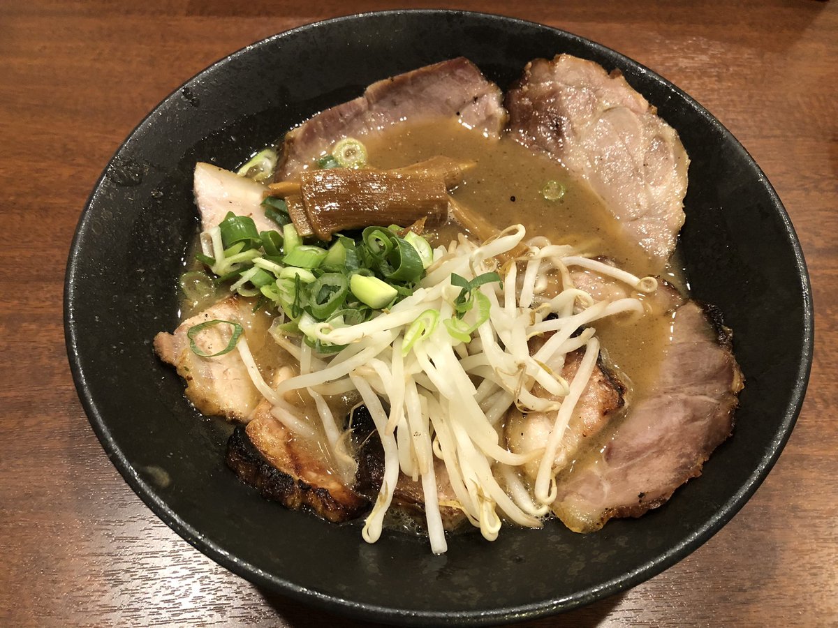 Melon01190306's tweet photo. 8月29日
蒔田 和歌山家
和歌山チャーシューそば
移転後初の訪問！！
あ～これこれ、旨いなぁ～！！！ https://t.co/GJF1A5EEC2