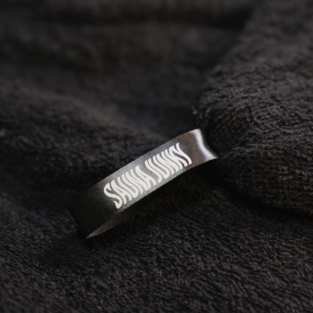 SAUNA_JUNKY's tweet photo. SAUNA JUNKY プレゼント企画　【第一弾】

/
予約販売では即完売した大人気の『サウナハット』
『SAUNA JUNKY オリジナルステッカー』を2枚
\

▷応募方法
①本投稿のRT
②@SAUNA_JUNKYのフォロー

▷締切
9/4 23時59分　まで

フォロー&amp;RTしてくれた方から1名ランダムで抽選いたします！ https://t.co/D7sLhUKswb