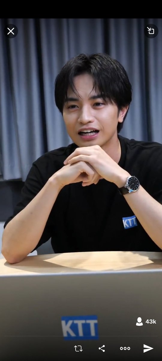 Lexaproes's tweet photo. #中島健人の生配信 https://t.co/W8ZY7ltKSA https://t.co/eq4Ymyr2j4