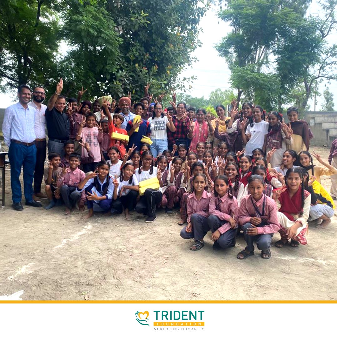 TridentCares's tweet photo. We, at #TridentFoundation, always support sports & motivate everyone around to be a part of them. On #NationalSportsDay, we organised an #awarenesssession with children of rural schools to fill them up with spirit of sport & educate them on its promising #careeropportunities. https://t.co/BthyafARzx