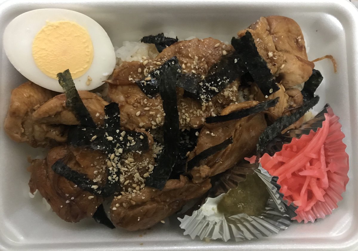 jikuuma_net's tweet photo. うな銀の鶏重🐓

味玉付きで美味しかった😎

Uber Eatsほんと便利🍱
　#三代目銀座うな銀 https://t.co/9SbOEIPw5a