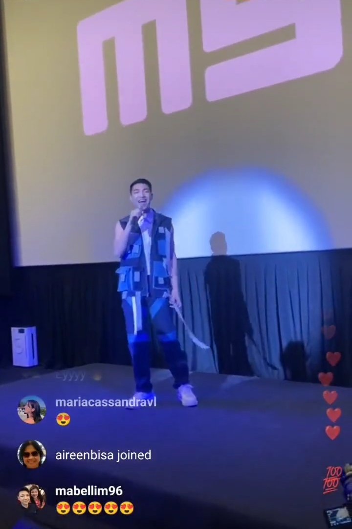 iLoveDarren_24's tweet photo. Our Darren performing at the premiere of #EasterSundayPH ๐ฅ๐
#DARREN @Espanto2001
๐ท @Jhacky_lu IG live https://t.co/rl27ijB7fV