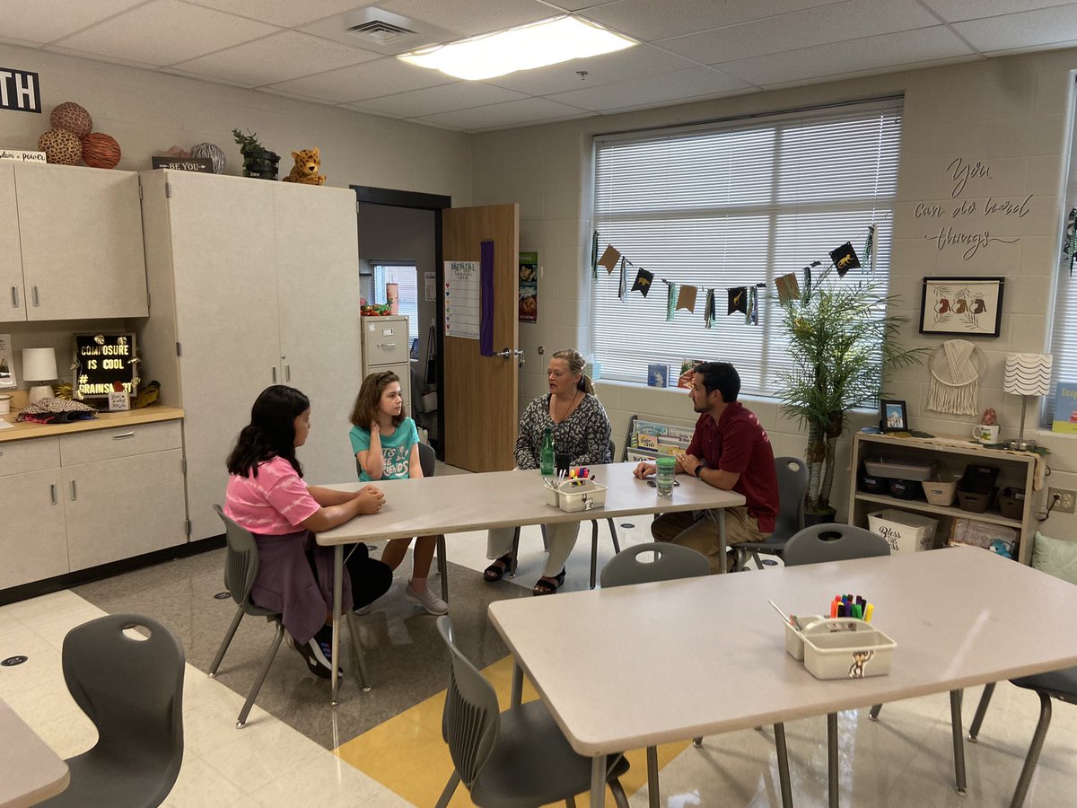 Tiffany Groce 🍎 tweet media