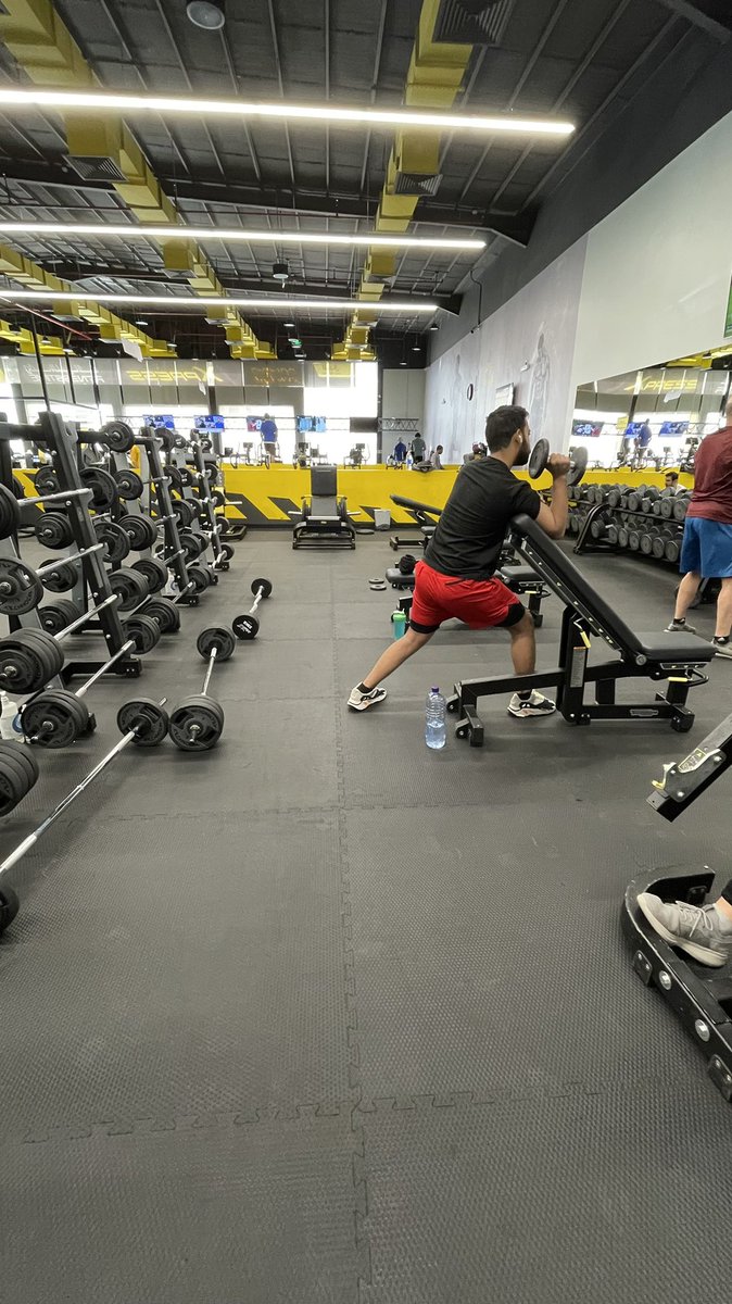 faiiisssal's tweet photo. @FitnessTimeSA هذا مالم نعهده من وقت اللياقة فرع حايل اكسبرس ، حتى ارقام توضح مكان الدنبلز لا توجد https://t.co/mFN3BeEbKE