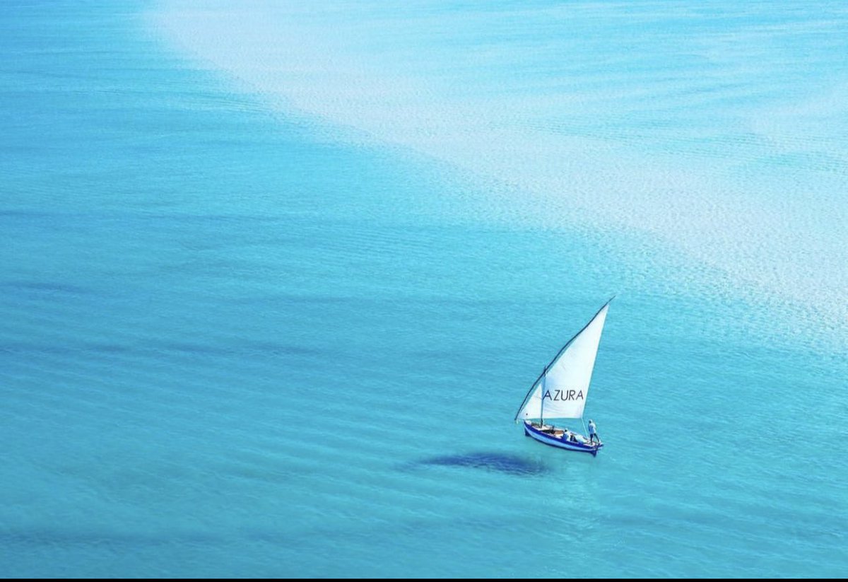 Azura Benguerra Island is the perfect place to be! Our turquoise ocean is all you need to clear your mind from the busy city life.
 
#azuraretreats #azuraperiperibeachclub #azurabenguerra #azuramarlinbeach #mozambique #africa #wheretonext #virtuosotravel #travelafrica