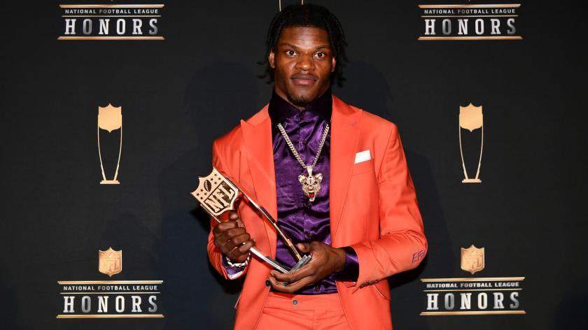 8️⃣ Years ago today, Louisville received a verbal commitment from Boynton Beach HS QB, Lamar Jackson. He was ranked 409th in the class.

Safe to say, he turned out a little better than that…

<a href="/Lj_era8/">Lamar Jackson</a>