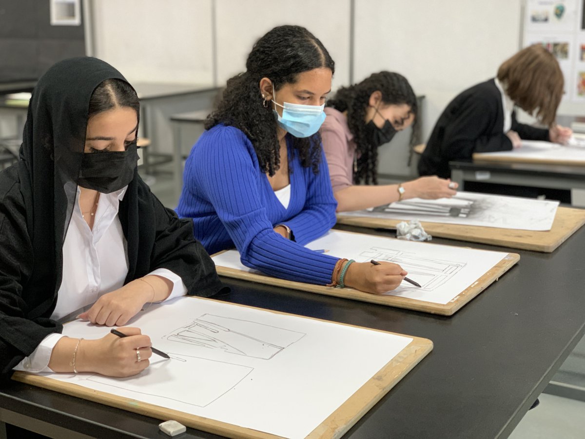 BCAbuDhabi's tweet photo. We are seeing a lot of creativity going on at the College. Year 12 pupils are building their drawing and painting skills, beginning with a series of negative space drawings. They will then make a large monochrome painting influenced by the artist Franz Kline!
#BCADCreativity https://t.co/qtKbtZdryN