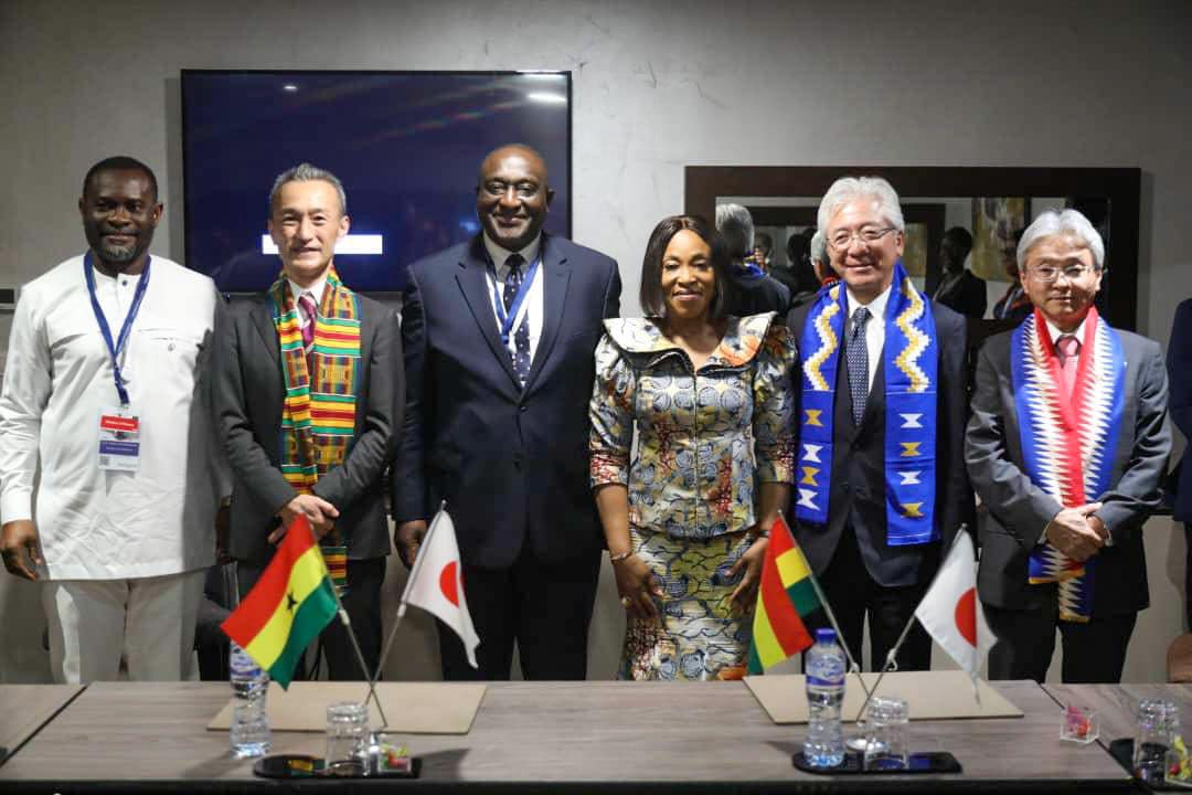 📬—Alan signs MoU with Toyota Tsusho to develop Ghana’s automotive industry. 
—The new MoU was signed by the two parties at the sidelines of the 8th Tokyo International Conference on African Development  (#TICAD8) in Tunis, Tunisia.
ow.ly/xJyg50Kvz6I #GhanaBeyondAid