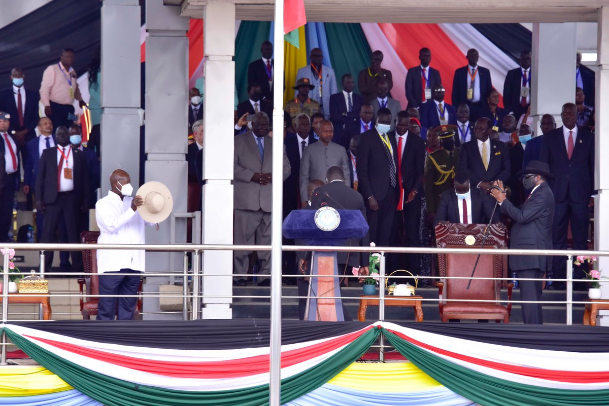 thetowerpost's tweet photo. PHOTOS: President Museveni is at the Dr. John Garang Mausoleum to witness the graduation of the South Sudanese Unified Forces.

A total of 21,973 forces have been passed.
But due to stringent arms embargoes on South Sudan, they were passed with wooden guns.
#TowerPostNews https://t.co/UZalHoLtHR