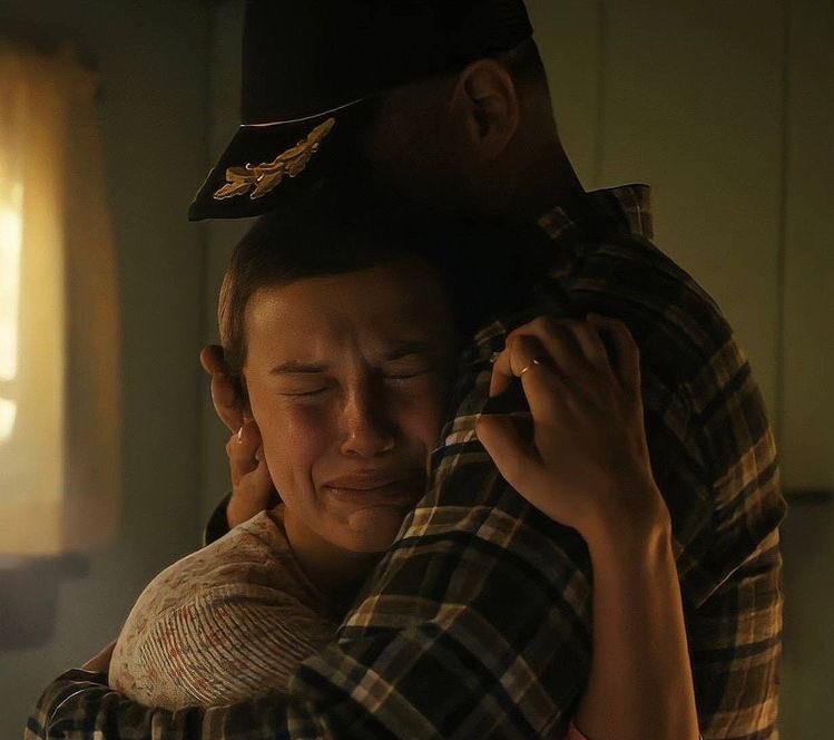 benophiecinema's tweet photo. it’s a proven fact that the safest place you can be is in jim hopper’s arms https://t.co/1vC9Hc6Yj2