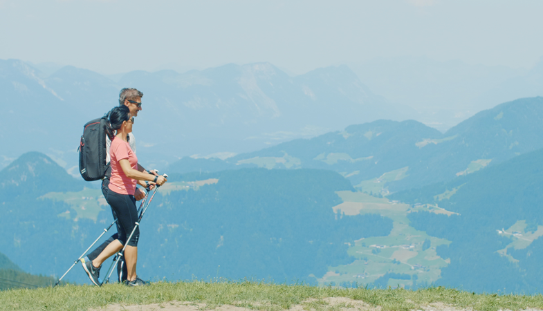 Reisprofs's tweet photo. Ben jij fan van fitness? Dan kun je jezelf van 5 tot 9 oktober 2022 helemaal in vorm fitnessen tijdens de fitnessbootcamp van het viersterren sport- en wellnesshotel HELD in het Oostenrijkse Zillertal. @hotelheld #zillertal #fitness #bootcamp #fitgirl

https://t.co/aaPsA8N8kI https://t.co/ehzm1q3Flg