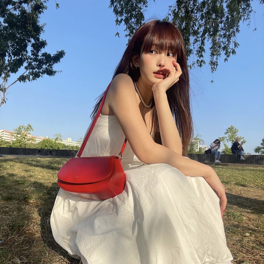 STAND OIL】☆人気商品CLAM BAG クラムバッグTOMATO พร้อมส่ง 