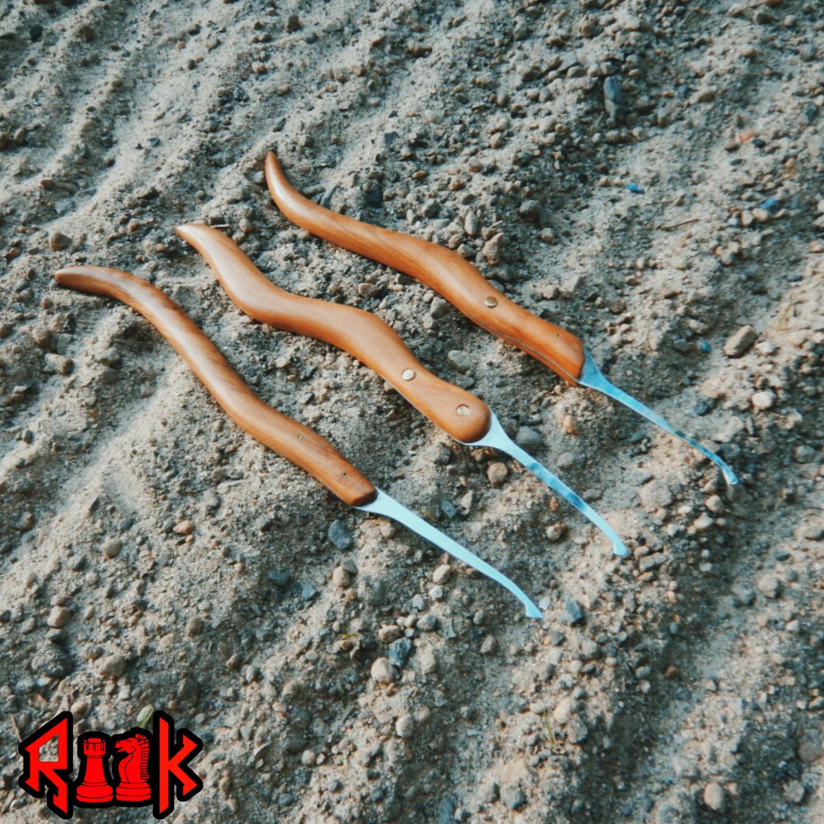 Unmatched set of olive wood, partial Tang handles.  
#locksport  #locks  #lockpicks #lockpickset #locksmithtools #lockpicker