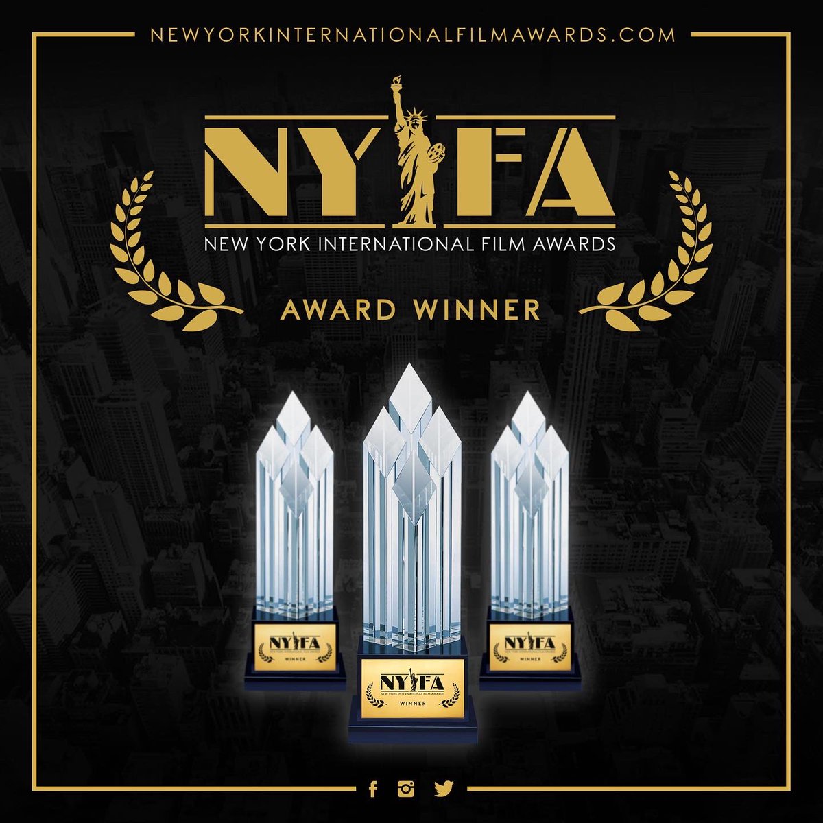 ChrissyA_92's tweet photo. Start spreading the news! 🗽I’m so happy &amp; excited that Face to Face won Best Short Script &amp; I’m so humbled to have won Best 1st Time Screenwriter @NYIntFilmAwards Thank you to the judges for believing in my story. I will be staring at my New York skylines forever ❤️ https://t.co/pVF3Y2Sjdp