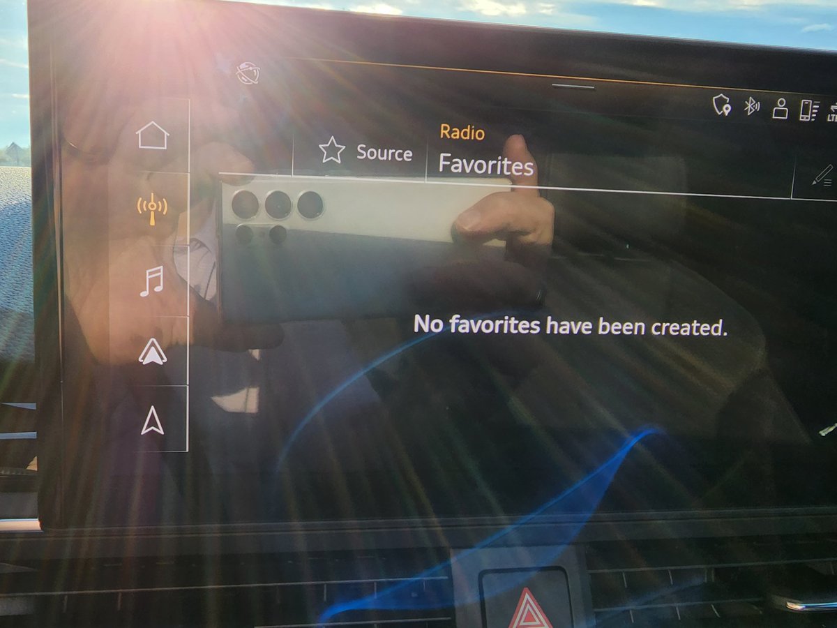 joeevans73's tweet photo. Come on @Audi ! My 22 A4 continues to dump Favorites one a week, or more. Great car, frustrating infotainment https://t.co/redUkQkFEF