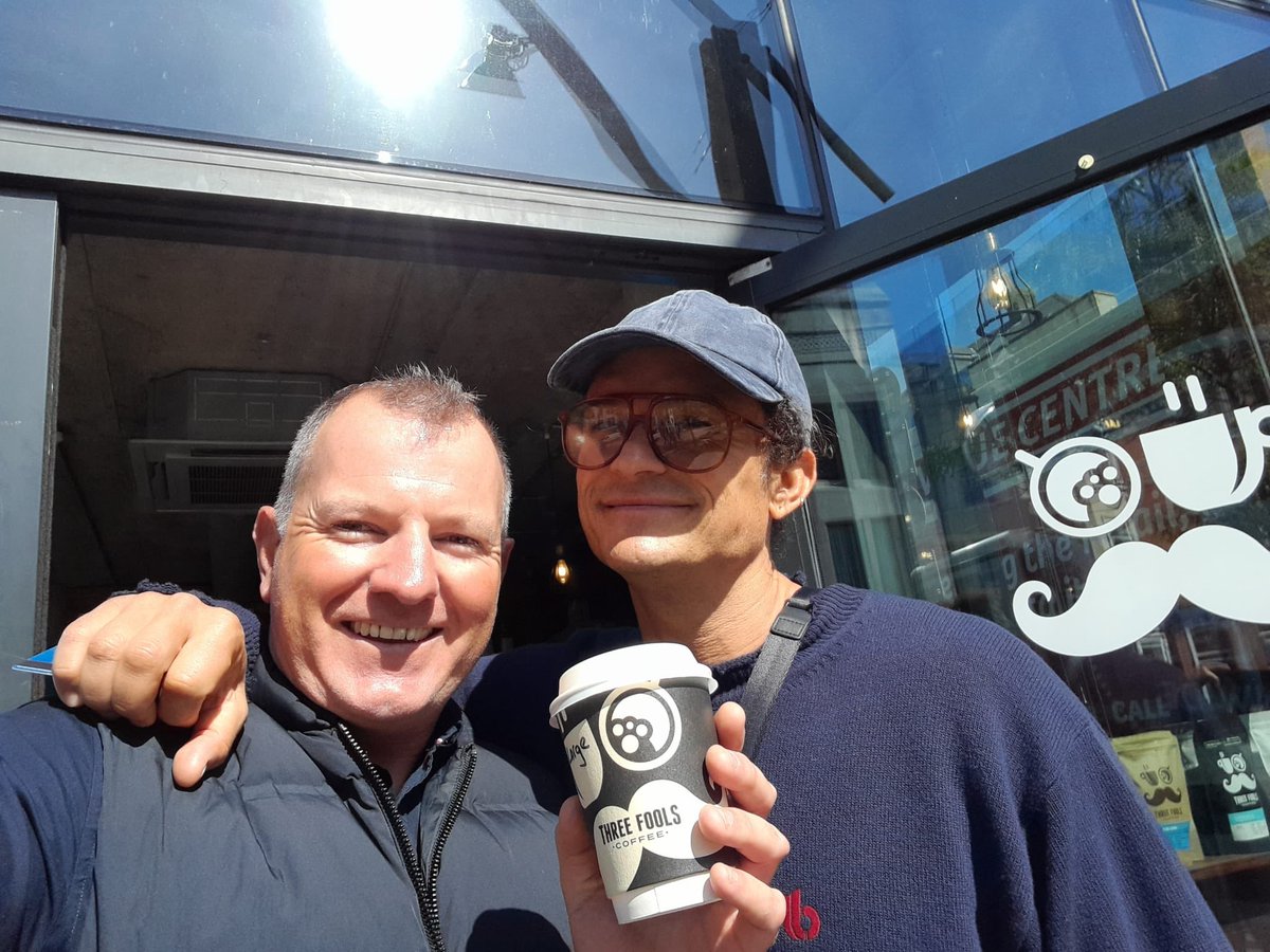 Hollywood A lister - Orlando Bloom checking out #Cork and <a href="/3FoolsCoffee/">Three Fools Coffee</a> told me it’s the best coffee he ever tasted ! 🙌 #LordOfTheRings