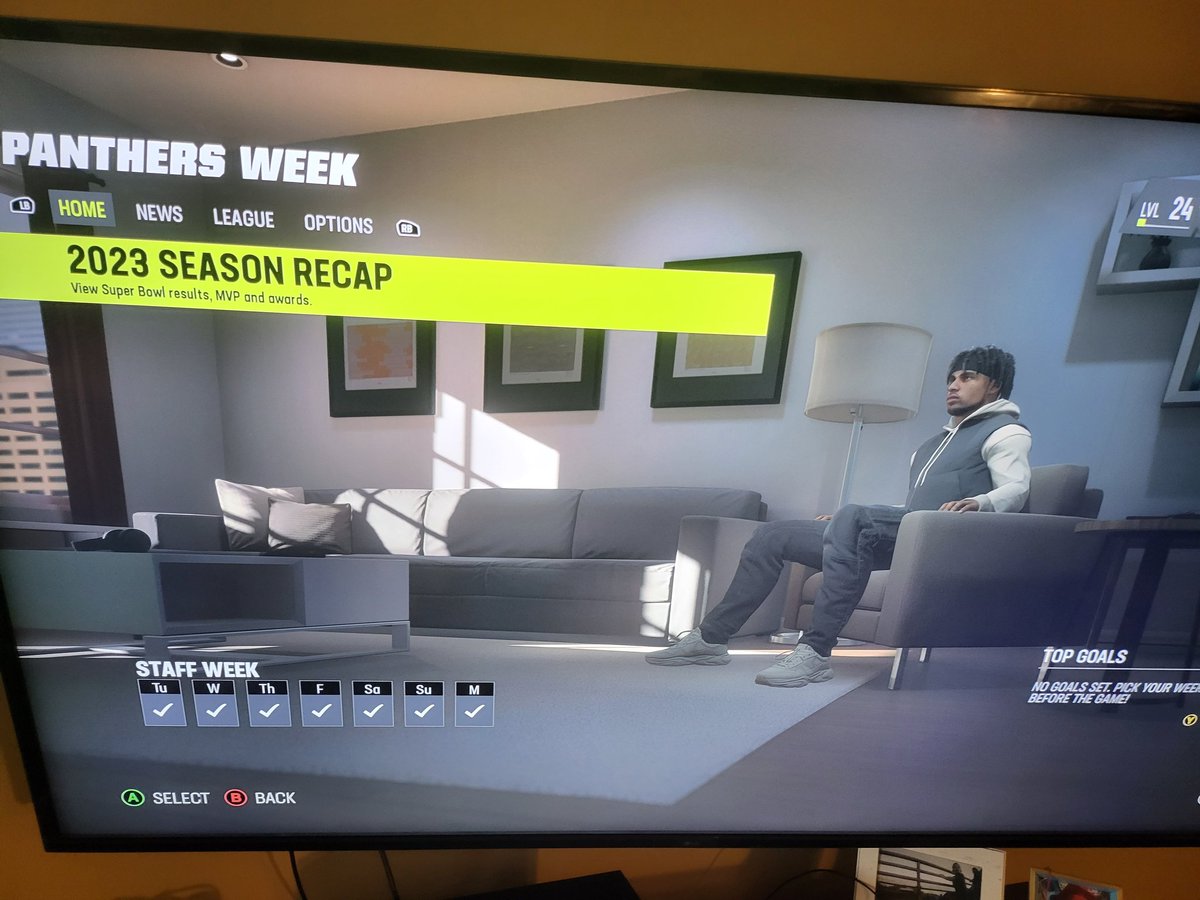 Project_Joyner's tweet image. @EAMaddenNFL No option to advance 🤦🏿‍♂️ I legit can't play. #patchplease