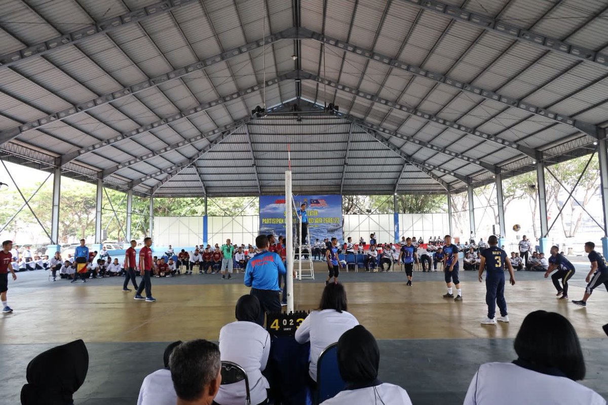 MPA_Barat's tweet photo. #MALINDOSport 

Kedua angkatan laut melaksanakan aktiviti SKJ-88, Bersepeda, Larian Pangkalan &amp; Sukan Bola Tampar. Acara ini memperkukuhkan lagi tali persaudaraan @tldm_rasmi &amp;  @_TNIAL_ 

@fmyeor 
@KD_LekiuFFGH30 
@KDSIS1503 
#ExMALINDOJAYA 26AB/22
#RPEX22 https://t.co/VtiPaBzu42