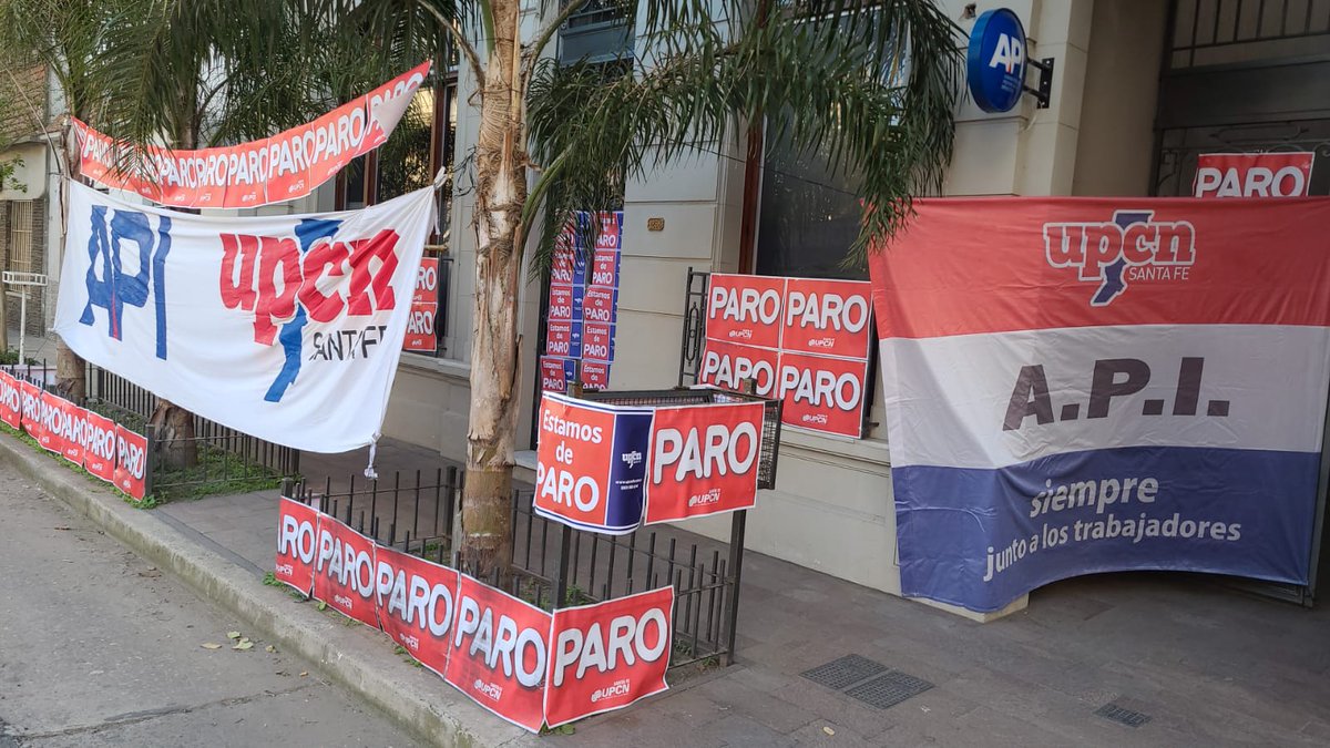 upcnstafe's tweet photo. PARO TOTAL 30 Y 31 DE AGOSTO https://t.co/7XdSpgp41C