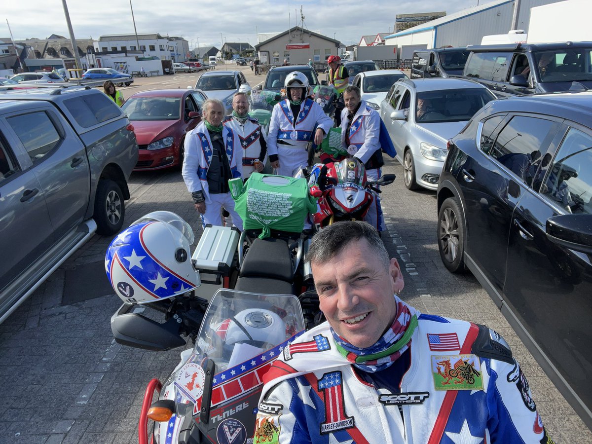 <a href="/RIDECymru/">ⓇⒾⒹⒺ CYMRU MCC and the Evel Knievels charity event</a> KNIE💚ELS are now on the <a href="/CalMacFerries/">CalMac Ferries</a> <a href="/CalMac_Updates/">CalMac Service Info</a> sailing from Malluig to South Uist…
Outer Hebrides KnieVels 🏍🏴󠁧󠁢󠁳󠁣󠁴󠁿
BEING E💚EL for a GOOD CAUSE

Our funds have now exceeded £37,000 for Macmillan Cancer Support for 2022
<a href="/macmillancancer/">Macmillan Cancer Support</a>