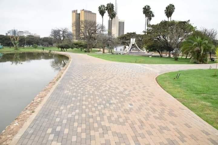 mukua_karimi's tweet photo. The new look Uhuru Park 🏞️. Breathtaking. Uhuru Delivers https://t.co/88AT5hV5ce