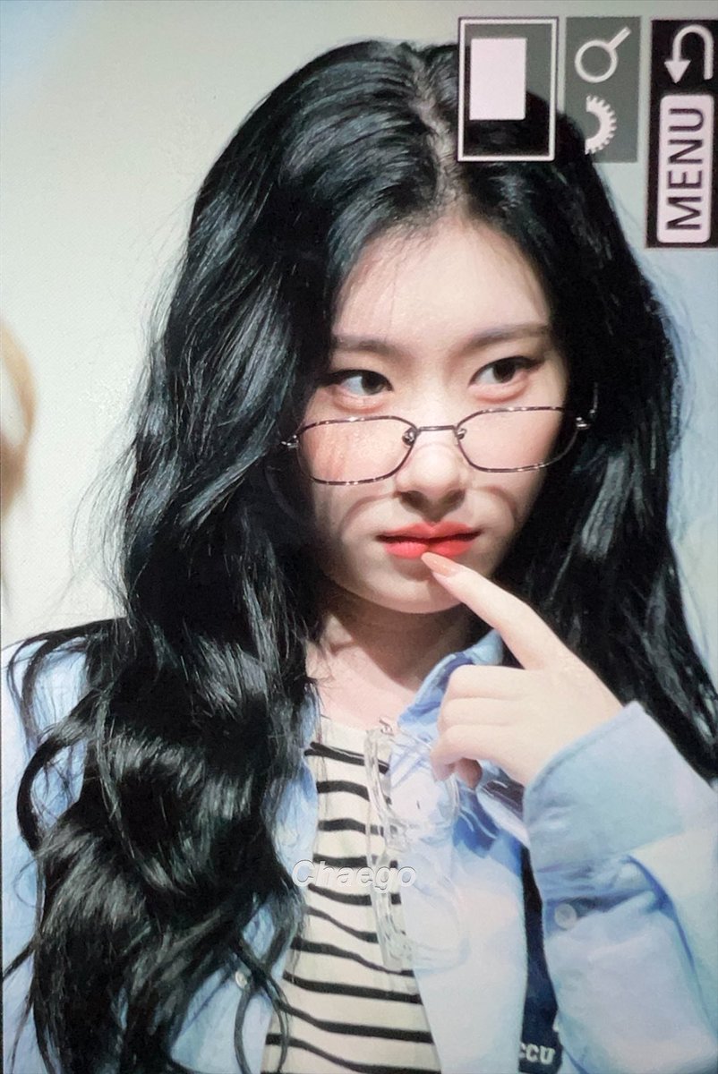 itzy’s motto tweet media