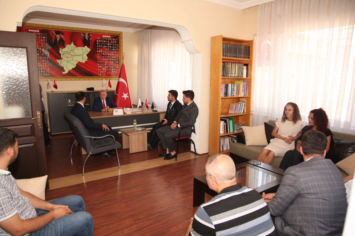 mvitamer's tweet photo. Türkiye Gaziler ve Şehit Aileleri Vakfında 30 Ağustos Zafer Bayramı nedeniyle Şehit aileleriyle birarada oduk.Rabbim nice nice yıllar kutlamayı nasip eylesin 🇹🇷 @Akparti   #30AğustosZaferBayramı https://t.co/3tfA4aO7tv