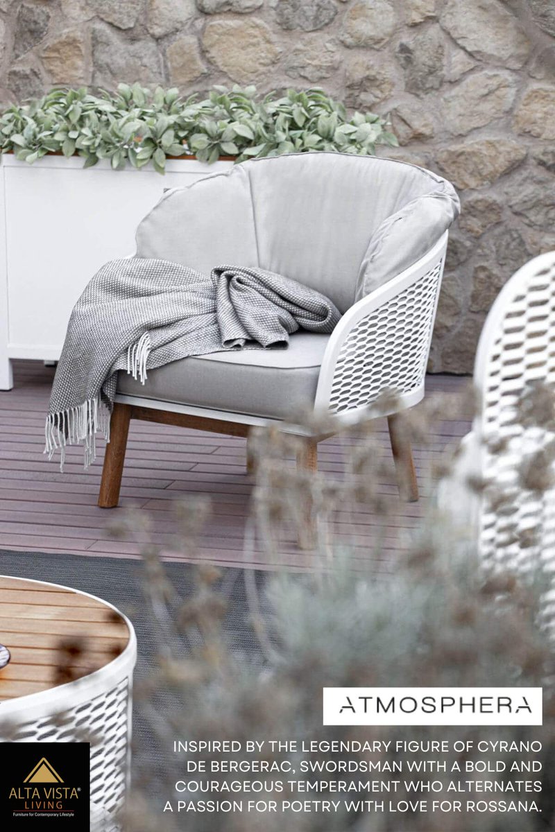 Armchair and sofa interpret this double soul made of robust and material components characterized by an enveloping aluminum body that incorporates an ergonomic and soft cushions that pour outwards from the backrest like the petal of a flower.
𝑩𝒓𝒂𝒏𝒅: <a href="/atmospheraitaly/">Atmosphera Italia</a>