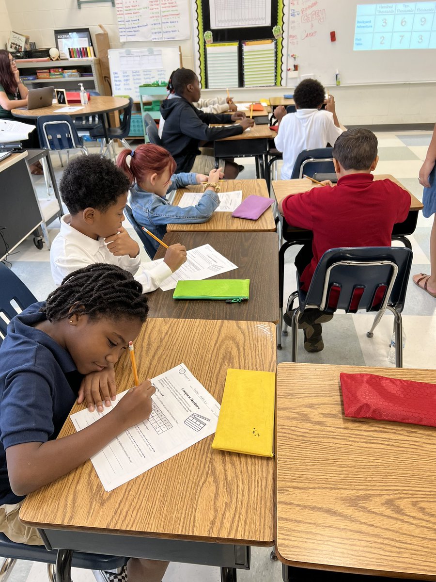 Addison Davis tweet media