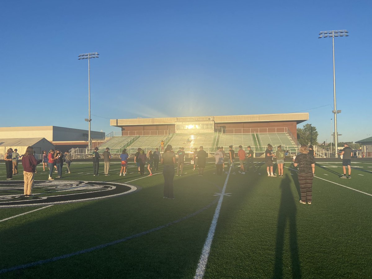 LanderGuard's tweet photo. Let the Monday night rehearsals begin! We’re making amazing progress and growth!
@Fremont1_LVHS https://t.co/pGyIyfVtIZ