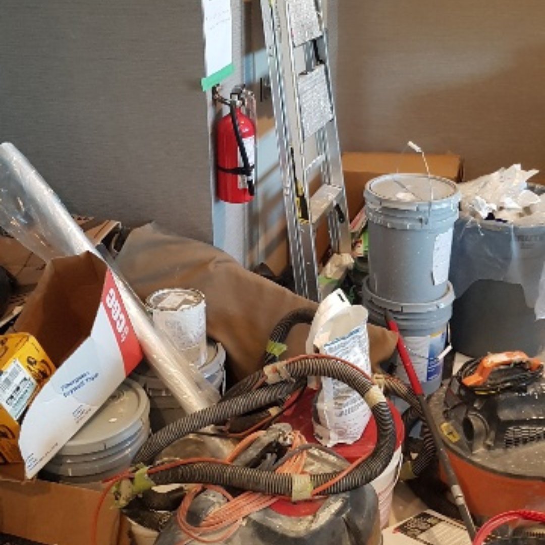 s_sooley's tweet photo. #safetytip: Always keep your extinguishers accessible, check them monthly and have them certified annually. Ensure fire code requirements are followed for mounting, how many and what type.
Let's remember to #preventnotreact
☎️ 416-984-1107
📧 doug@sooleyssafetyservices.ca https://t.co/o1Z5NrEV7O