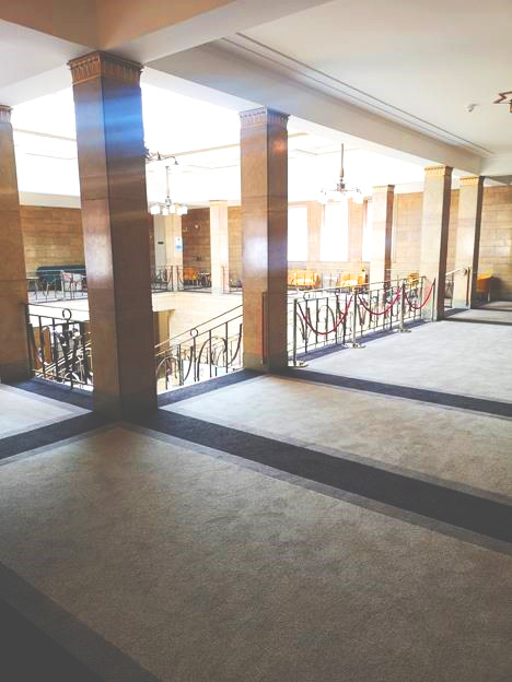 WiltonCarpets's tweet photo. Lovely job recently installed by our friends at Peter Blackford Flooring at the very grand Worthing Town Hall. This bespoke axminster, in sophisticated greys, offers useful sound-deadening qualities for break out areas. https://t.co/N6QdUOJ4Cg