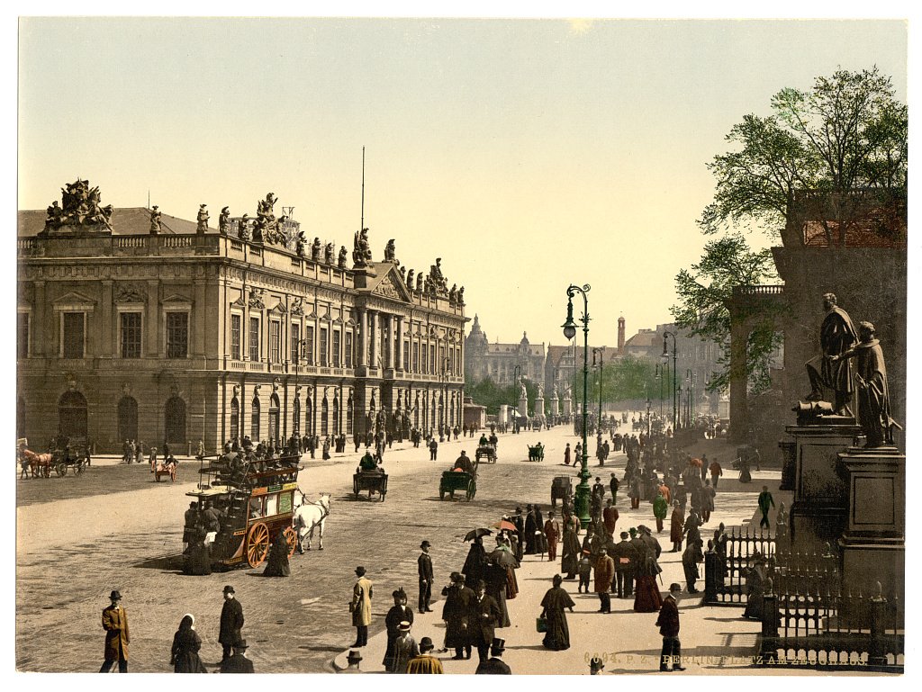 N75R's tweet photo. #oldworld #berlin #Germany #history 

Look at the #grosserstern /#victorycolumn in front of the #Reichstag or #Bundestag https://t.co/U4eXtwazdo