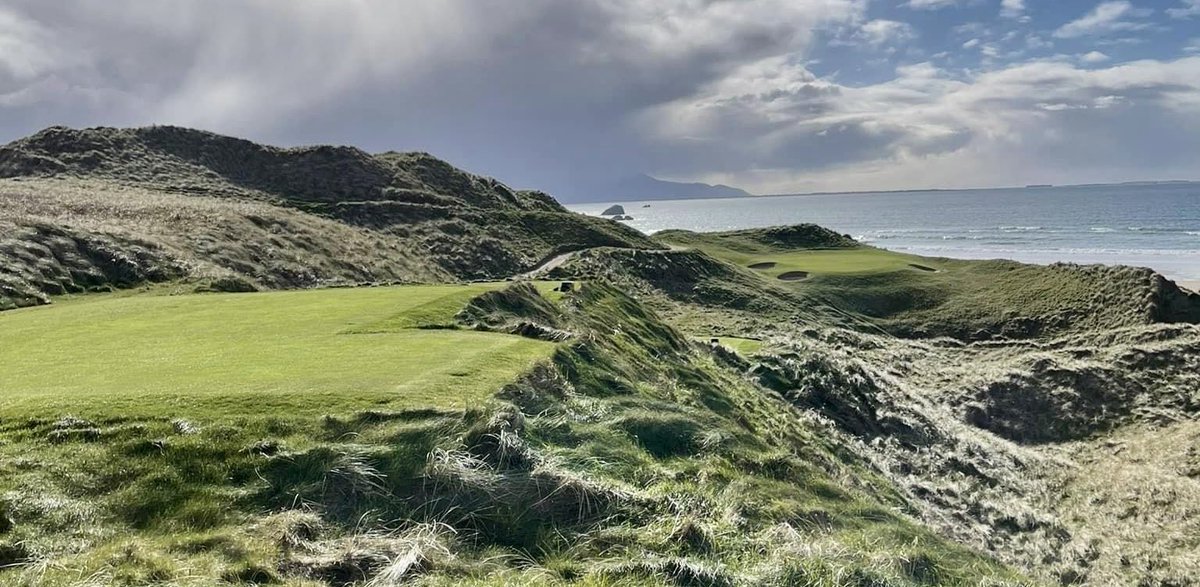 Great Golf Holes ⛳️ on Twitter "16th Hole, Tralee Golf Club, West Barrow, Adfert, County Kerry