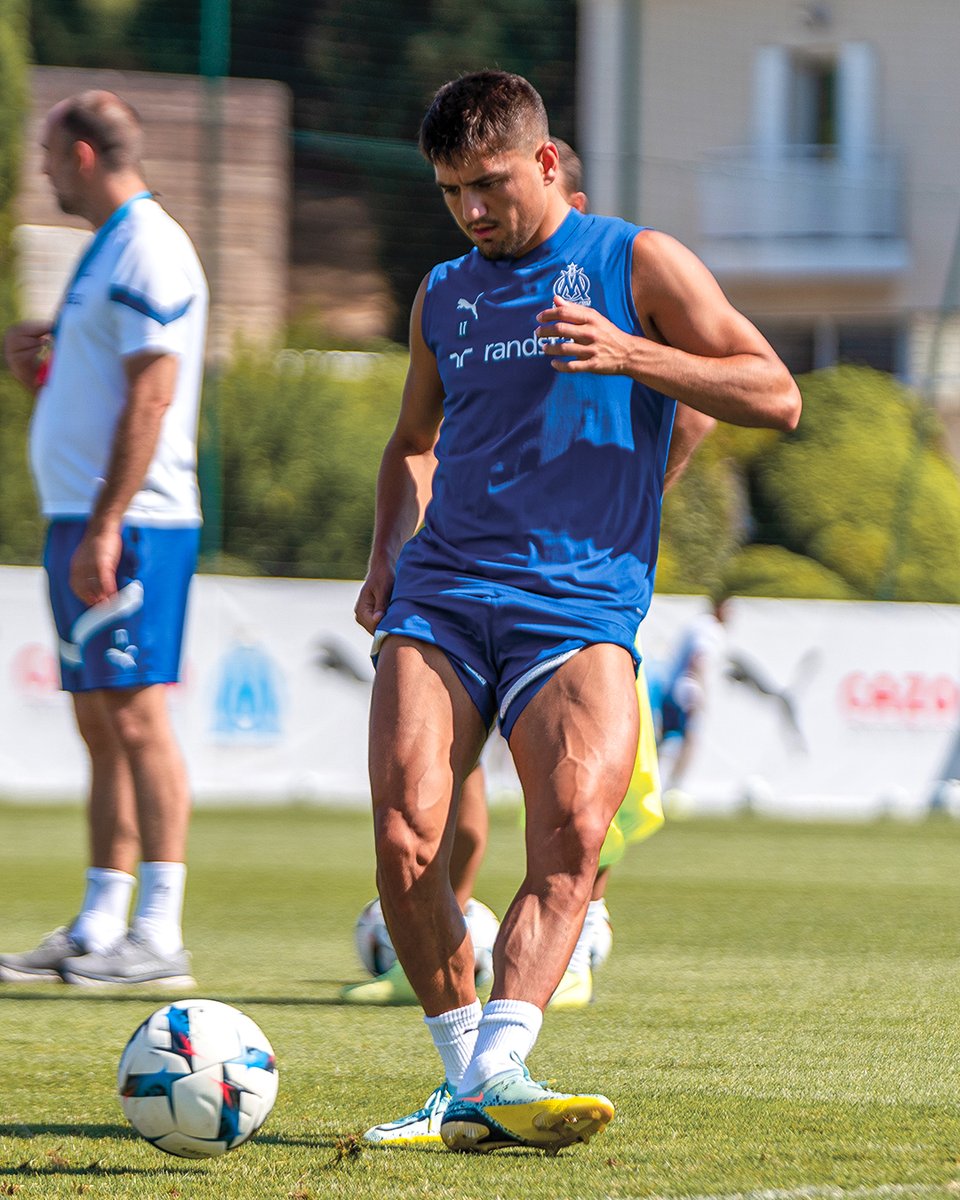 OM_Officiel's tweet photo. 💪⚽️ https://t.co/WKKvKRmsyZ