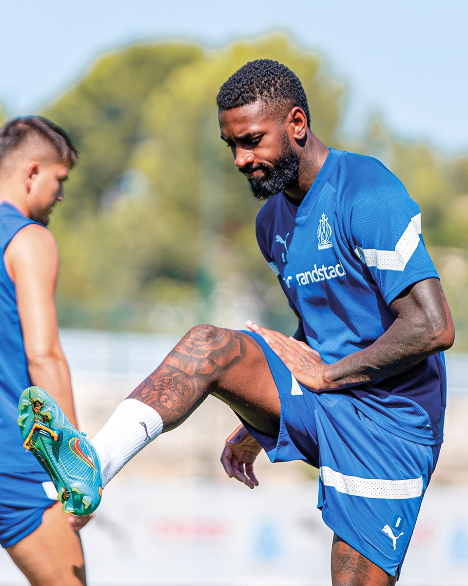 OM_Officiel's tweet photo. 💪⚽️ https://t.co/WKKvKRmsyZ