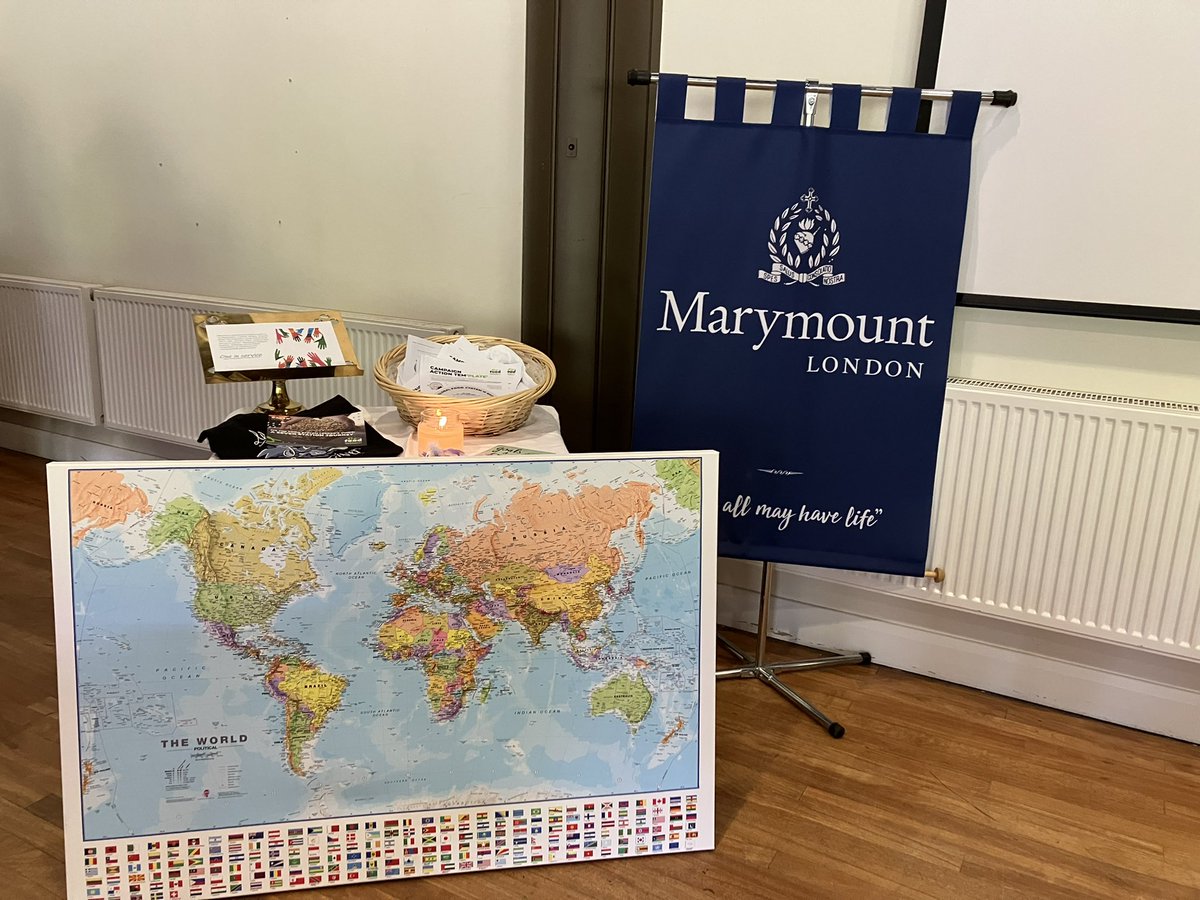 skambalu's tweet photo. A special start to the new academic year. Thank you, Marymount, for inviting us to be part of your staff retreat. A privilege to share Catholic Social Teaching, including Fratelli Tutti, with you. Lovely to be joined by @BethFriery and @nicmarbla! #TheCPDTeam https://t.co/081mSAntWZ