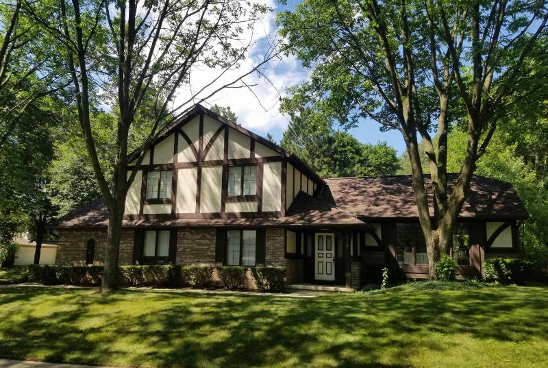 Hiam3's tweet photo. This 4 BED home won't last long! Ping me for details or a showing. #realestate  https://t.co/BA07BjNAEQ https://t.co/8tlyUOtsim